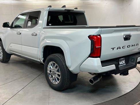 New 2026 Toyota Tacoma 4x4 Double Cab Hybrid image 3