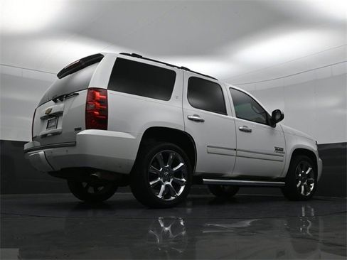 Used 2014 Chevrolet Tahoe LT w/ Texas Edition image 30