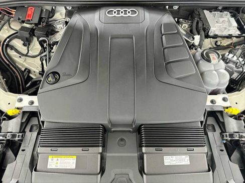 Certified 2023 Audi Q7 2.0T Premium Plus w/ Premium Plus Package AWD/4WD image 30