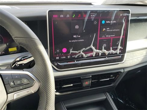 New 2026 Volkswagen Tiguan SE R-Line image 11