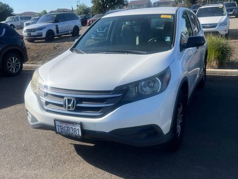 Used 2013 Honda CR-V LX image 2