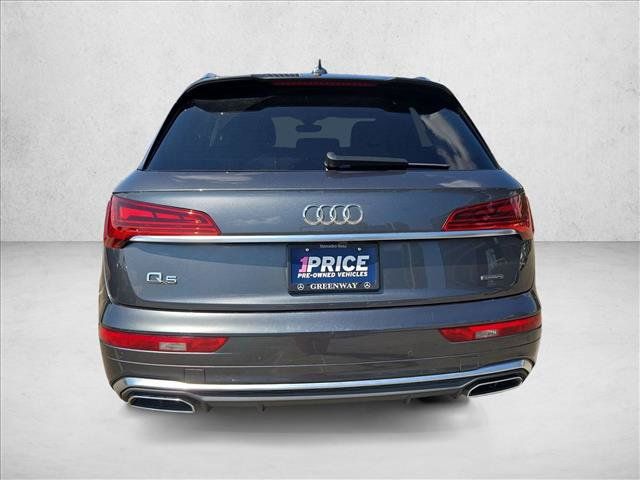 Used 2022 Audi Q5 2.0T Premium Plus w/ Premium Plus Package AWD/4WD image 6