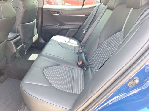 Used 2023 Toyota Camry SE FWD image 29