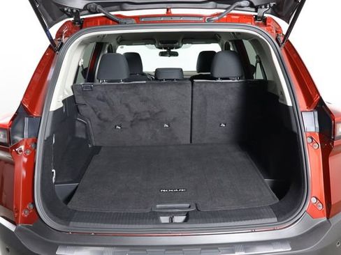 Used 2023 Nissan Rogue SV FWD image 17