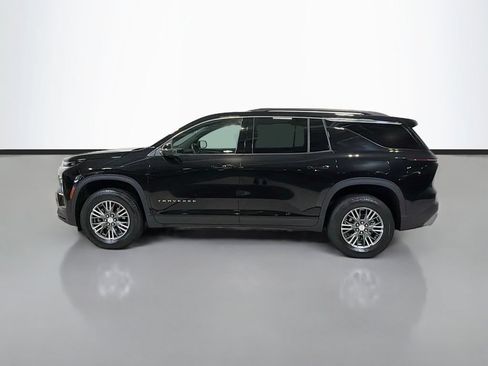 Used 2024 Chevrolet Traverse LT AWD/4WD image 6
