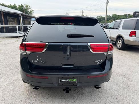 Used 2014 Lincoln MKX AWD w/ Equipment Group 102A image 4