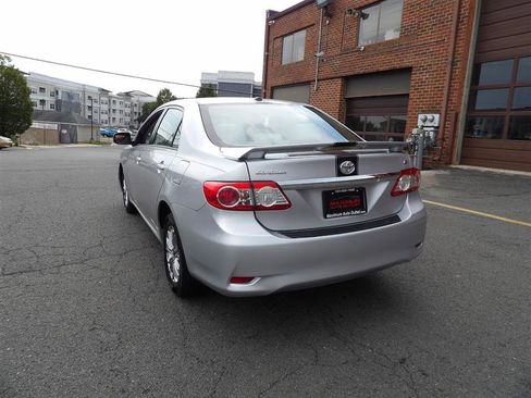 Used 2011 Toyota Corolla image 5