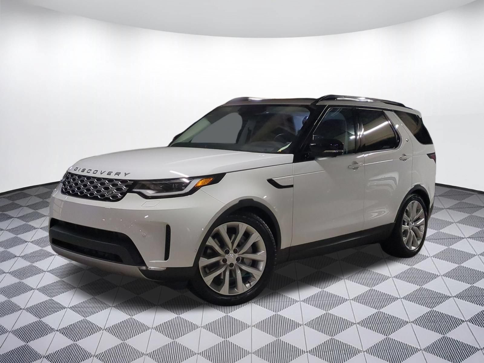 New 2026 Land Rover Discovery S AWD/4WD image 1