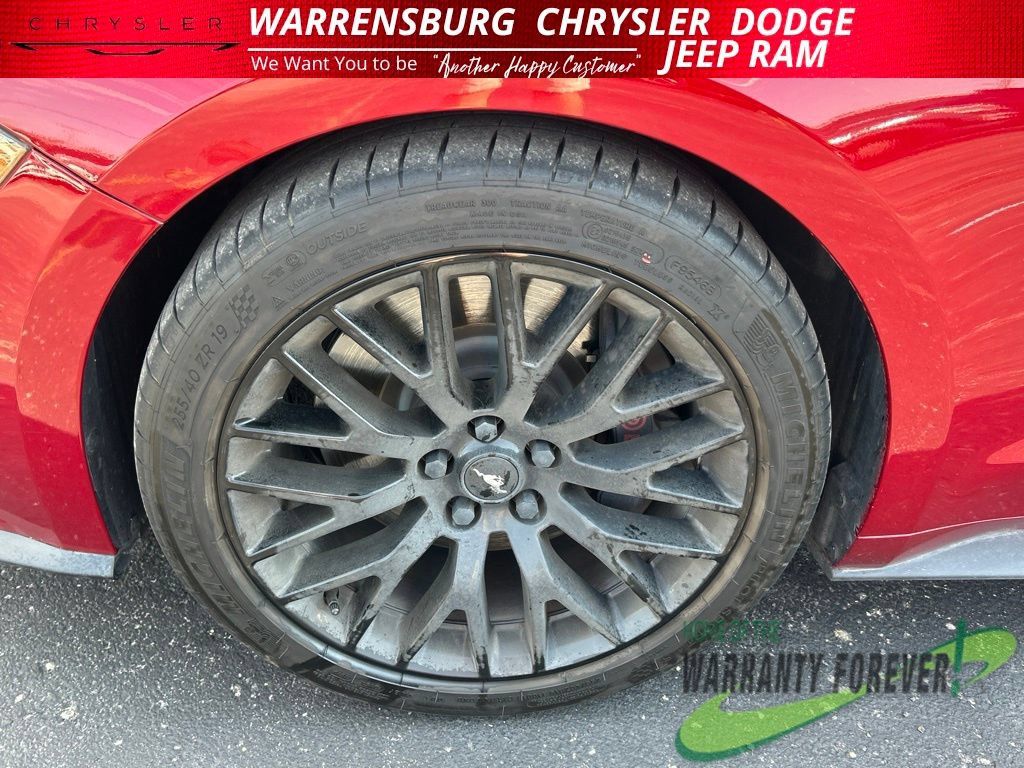 Used 2019 Ford Mustang GT Premium w/ GT Performance Package RWD image 11