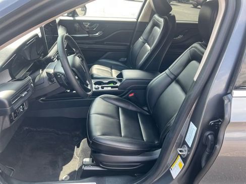 Used 2024 Lincoln Corsair FWD image 13