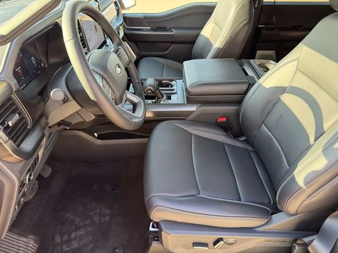 New 2025 Ford F150 Lariat w/ Equipment Group 502A High image 7