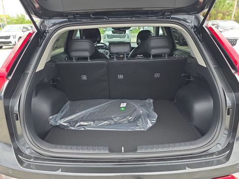 New 2026 Kia Niro EX FWD image 9