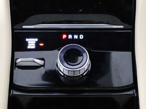 Used 2023 Jeep Grand Cherokee L Limited w/ Luxury Tech Group II AWD/4WD image 29