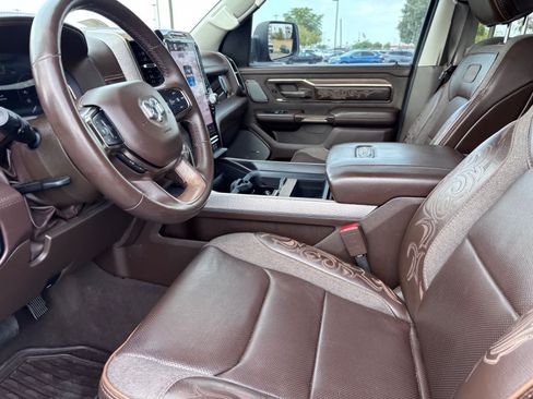 Used 2025 RAM 1500 Limited AWD/4WD image 13