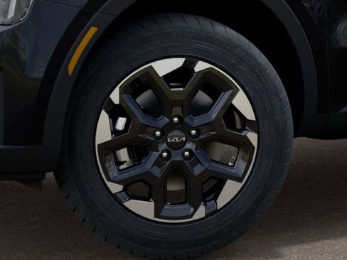 New 2025 Kia Sorento S image 9