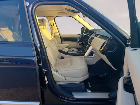 Used 2019 Land Rover Range Rover HSE AWD/4WD image 25