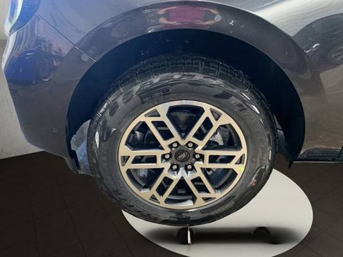 New 2025 Ford Expedition Max Active image 17