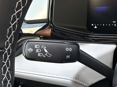 New 2026 Volkswagen Taos S image 26