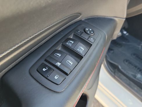 Used 2024 Dodge Durango GT image 23