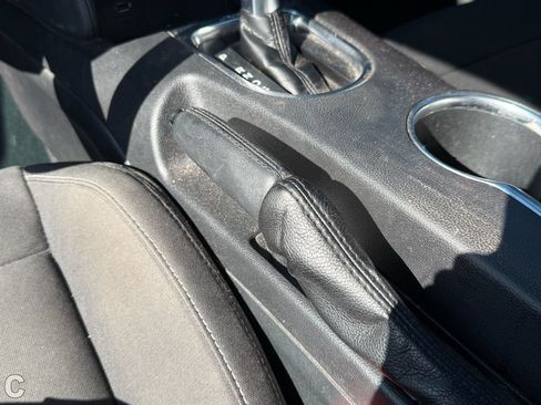 Used 2021 Ford Mustang Coupe w/ Black Accent Package RWD image 19