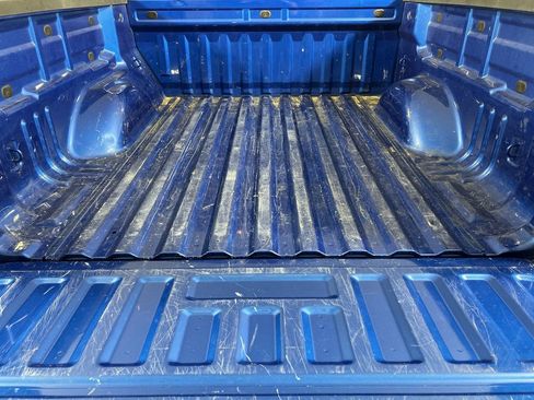 Used 2022 Chevrolet Colorado Z71 AWD/4WD image 23