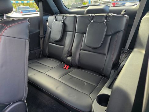 New 2026 Ford Explorer ST-Line w/ ST-Line Street Pack image 10