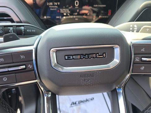 New 2026 GMC Yukon Denali AWD/4WD image 14