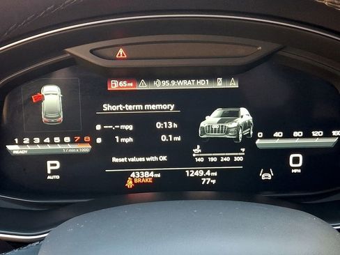 Used 2023 Audi Q7 2.0T Premium Plus w/ Premium Plus Package image 23