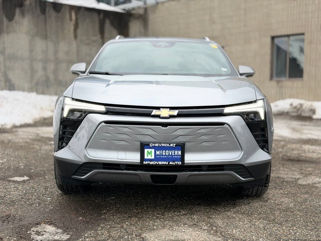New 2026 Chevrolet Blazer EV LT AWD/4WD image 9