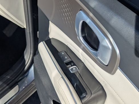 Used 2021 Kia Sorento SX image 39