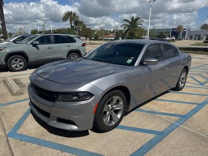 Used 2015 Dodge Charger SXT