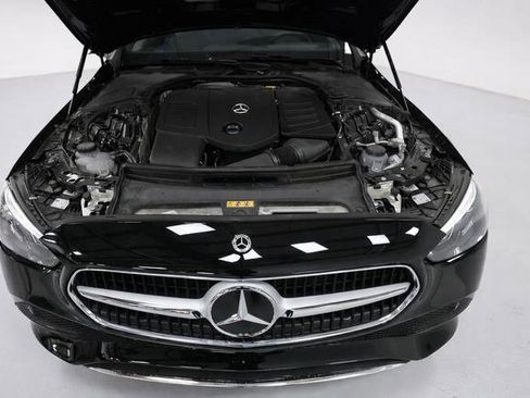 Used 2025 Mercedes-Benz C 300 4MATIC Sedan image 13