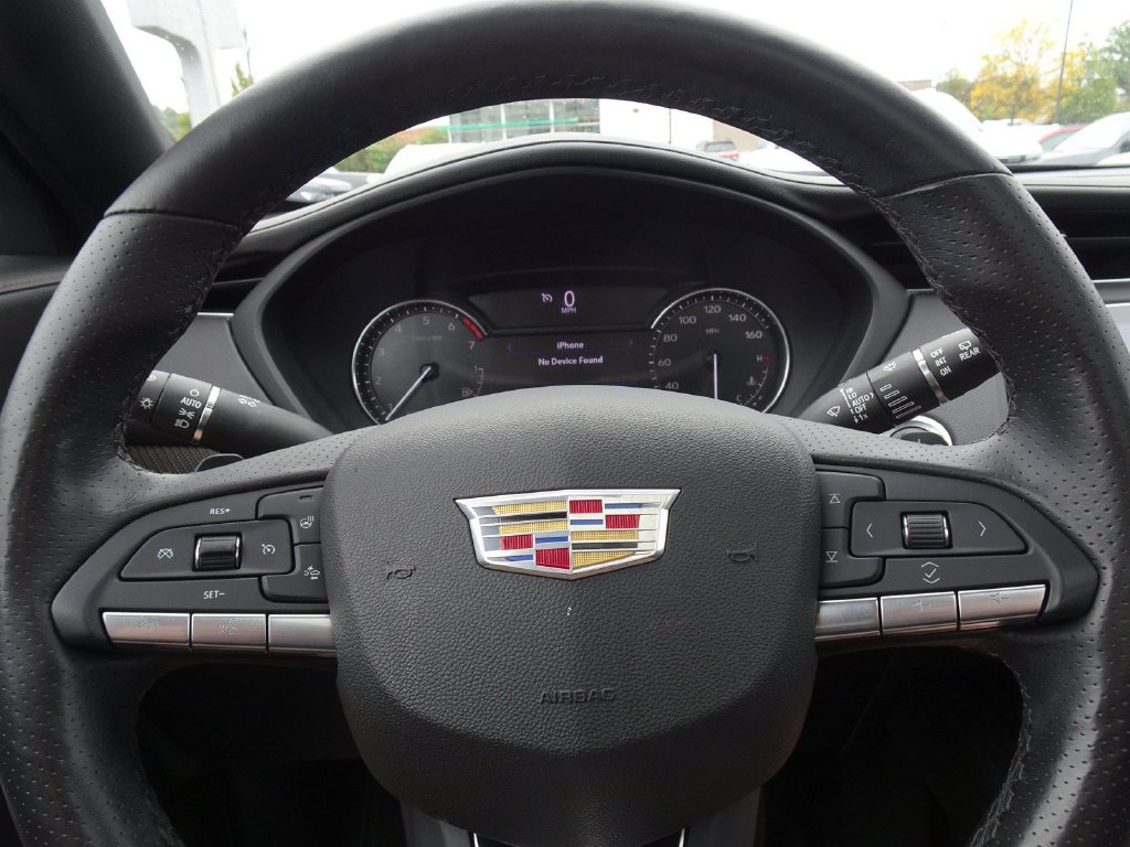 Used 2023 Cadillac XT4 Sport w/ Cold Weather Package AWD/4WD image 20