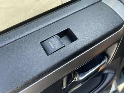 Used 2021 Toyota 4Runner SR5 RWD image 19