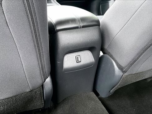 Used 2023 Nissan Sentra SV FWD image 10