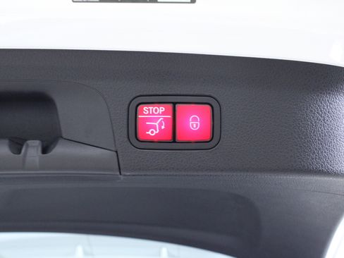 Used 2022 Mercedes-Benz GLE 350 image 11