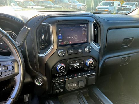 Used 2020 GMC Sierra 1500 AT4 w/ AT4 Premium Package image 17
