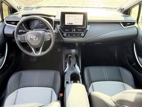 Used 2025 Toyota Corolla XSE image 14