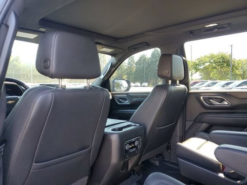 Used 2022 Chevrolet Tahoe LT RWD image 11