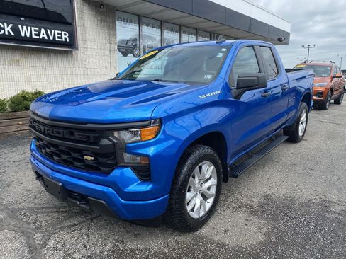 Used 2023 Chevrolet Silverado 1500 Custom w/ LPO, Dark Essentials Package image 2