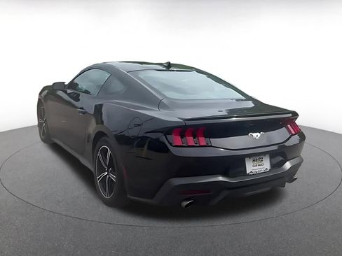 Used 2024 Ford Mustang Premium image 10