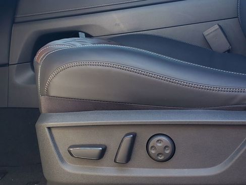 New 2026 Nissan Armada Platinum image 13