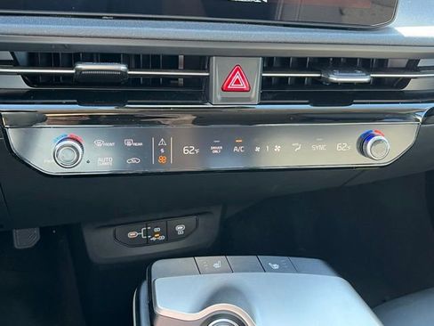 Used 2025 Kia EV6 Light RWD image 22