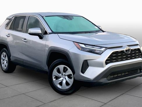 Used 2024 Toyota RAV4 LE FWD image 2