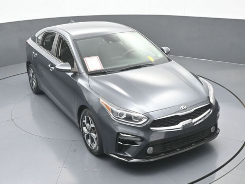 Used 2021 Kia Forte LXS image 49
