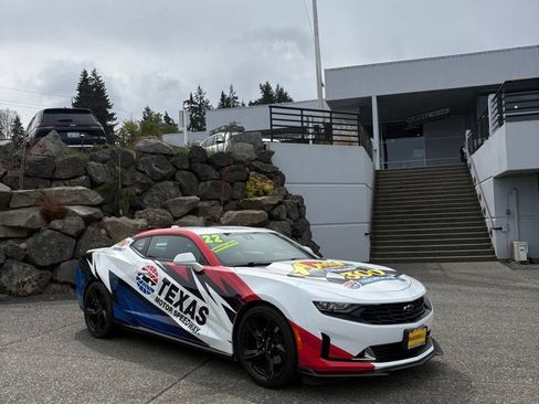 Used 2022 Chevrolet Camaro LT RWD image 51
