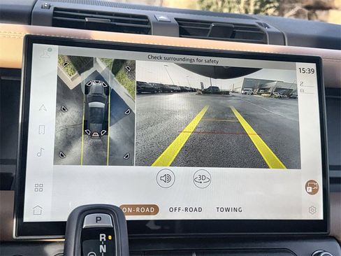 Used 2026 Land Rover Defender 110 S image 25