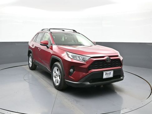 Certified 2019 Toyota RAV4 XLE w/ Convenience Package image 3