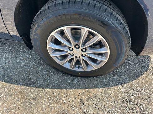 Used 2022 Buick Enclave Essence w/ Trailering Package, 5000 lbs. image 19