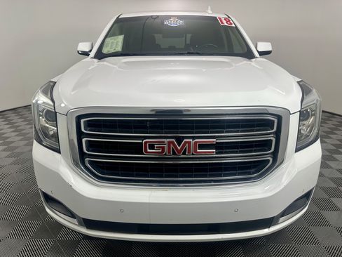 Used 2018 GMC Yukon SLT w/ HD Trailering Package AWD/4WD image 10
